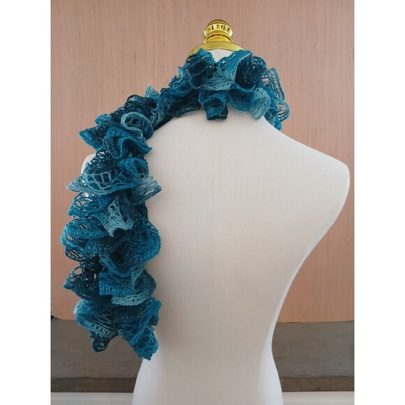 Women's Scrunched Squiggle Scarf Wrap Curly Ruffle Winter Blue - Picture 6 of 7